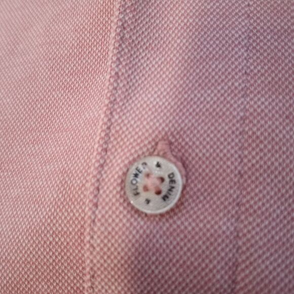 Denim and Flower Men's size M pink polo shirt. - Picture 3 of 7